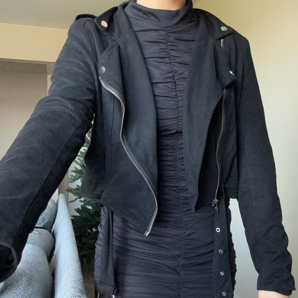 LIKE NEW MISSGUIDED SUEDE JACKET - Picture 1 of 4